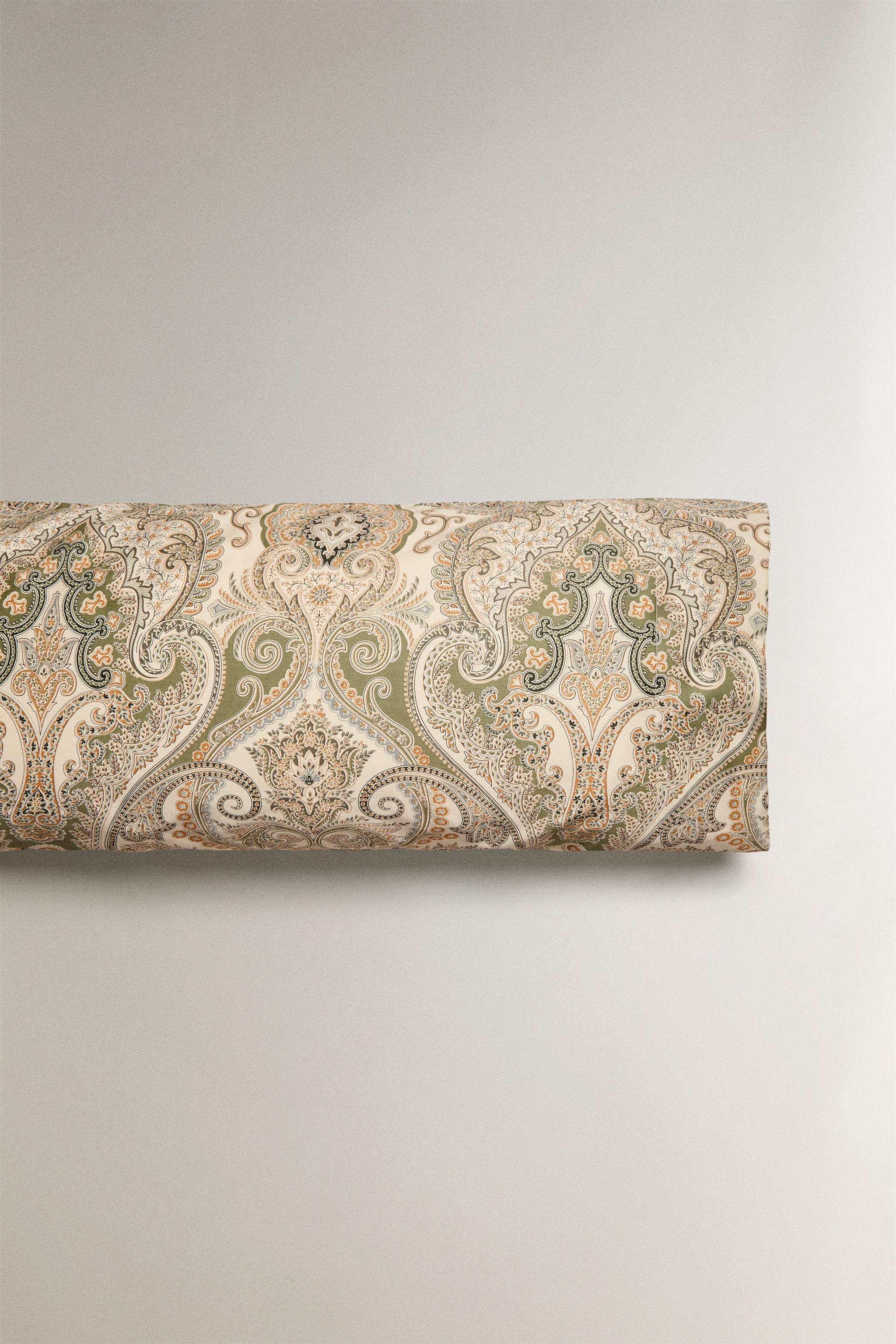 PAISLEY SATEEN COTTON PILLOWCASE (300 THREAD COUNT)